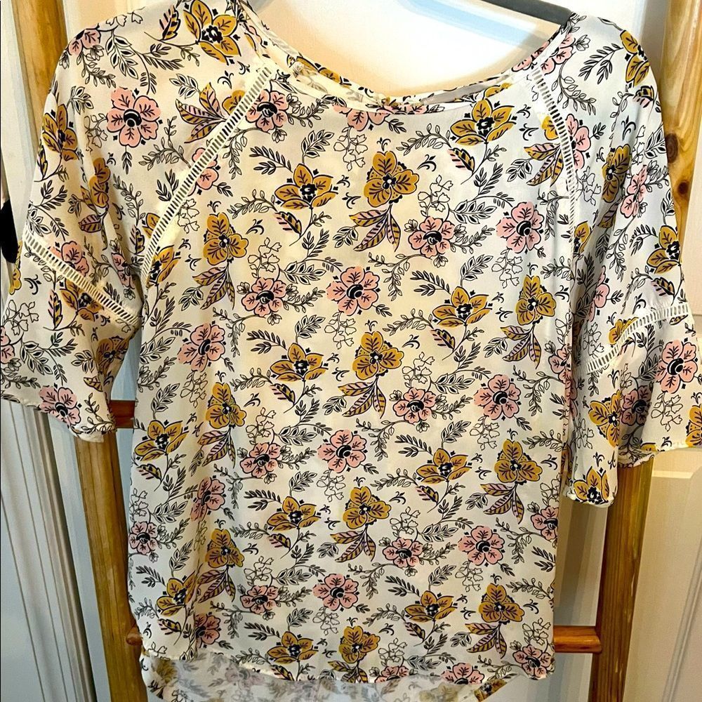 Loft floral blouse Small